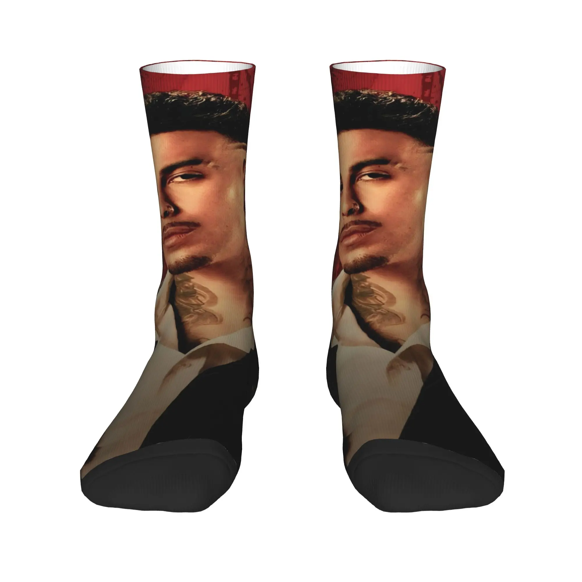 Skarpety Unisex Rauw Alejandro Piosenkarz Raper Oddychające Zabawne Skarpety Małe Drobiazgi na Prezent