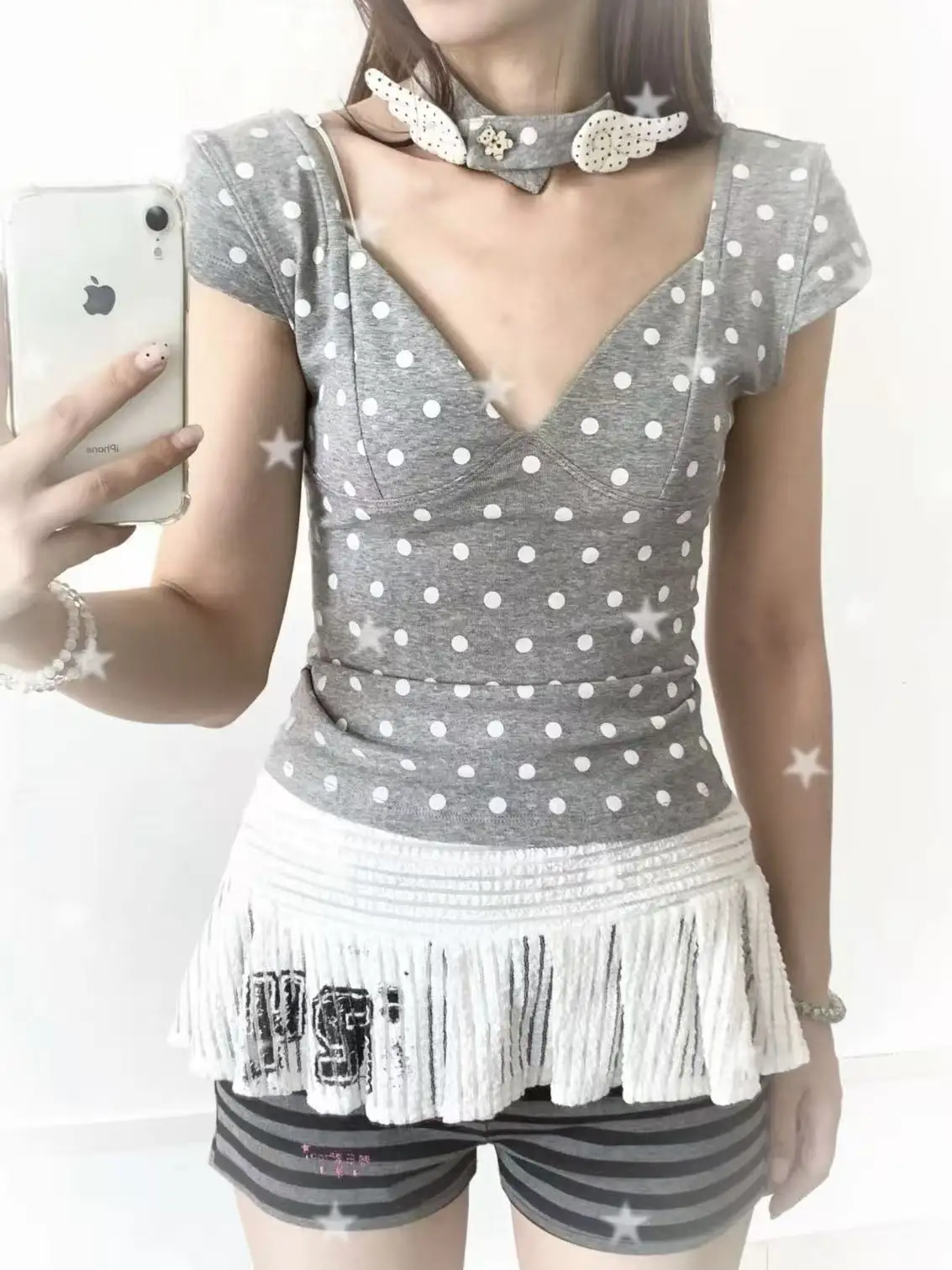 Sweet Polka Dot V Neck Short Sleeve Tee Pink Grey Two Colors Detachable Choker With Angel Wing Detail Slim Fit Casual Summer Top