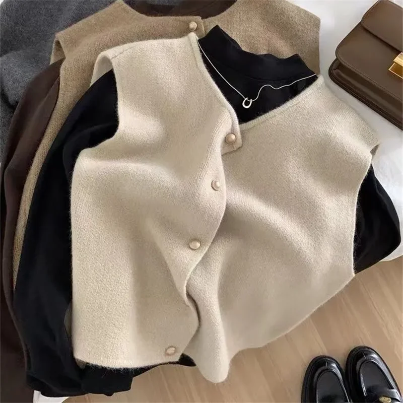 Autumn Winter Round Collar Knitted Vest Women 2024 New Fashion Loose Casual Knitwear Pure Colour Tops Button Waistcoat Female