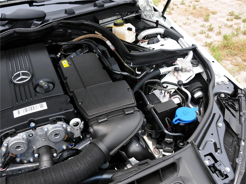 メルセデス・ベンツCクラス吸気パイプC180エンジンホースC200エアフィルターC260インレットパイプC300吸気パイプに適用