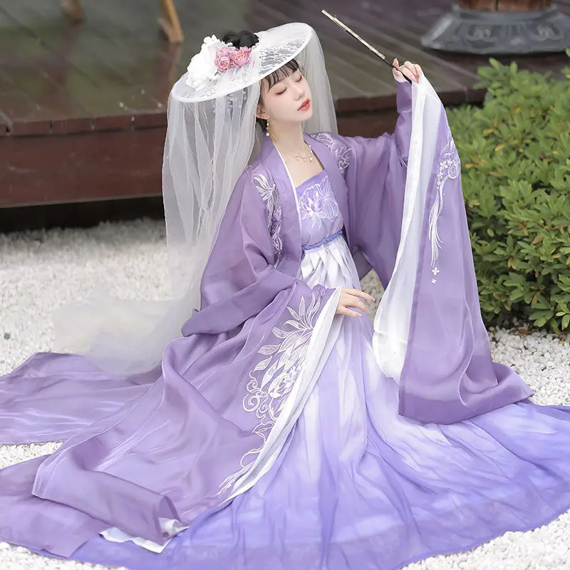 Hanfu ชุดเดรสสไตล์จีนวินเทจสำหรับผู้หญิงชุดเดรสสำหรับเต้นแบบนางฟ้าปักลายดอกไม้ชุดเจ้าหญิงแสนหวาน