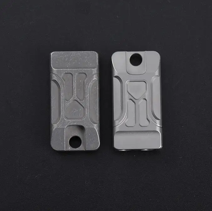 EDC Dual Frequency Outdoor Survival Whistle, Titanium Alloy Lifeguard, Emergency High-Frequency Earthquake Relief Whistle