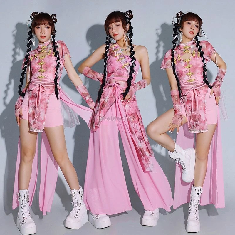 

2025 китайская мода Cheongsam в стиле девушки, групповые костюмы для выступлений, сексуальные танцевальные костюмы KPOP, костюмы для джазовых танцев, женские костюмы
