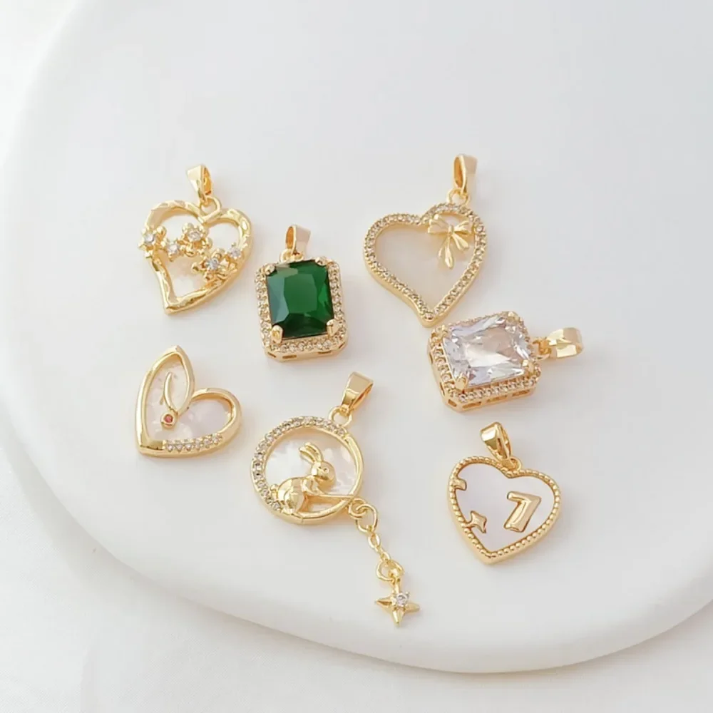 

14K Gold-plated, Zirconium-inlaid, Beaded, Heart-shaped Rabbit Transparent Square Pendant, DIY Handmade Bracelet Pendant