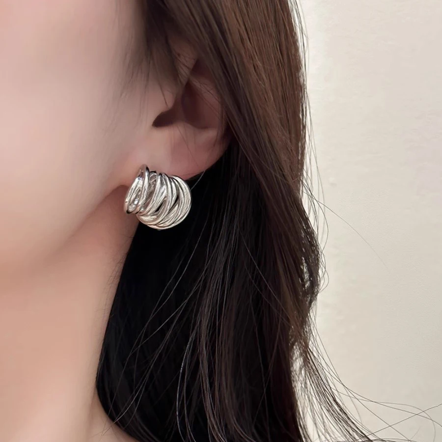 New Trendy Multi-layer Wrap Hollow Lines Circle Earrings for Women Gold Plated Irregular Geometric Earring Statement Jewelry