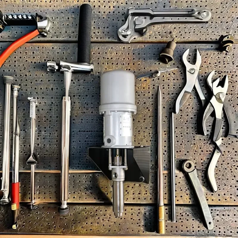 Air-powered Plunger Pump for Pumping High Viscosity Fluids