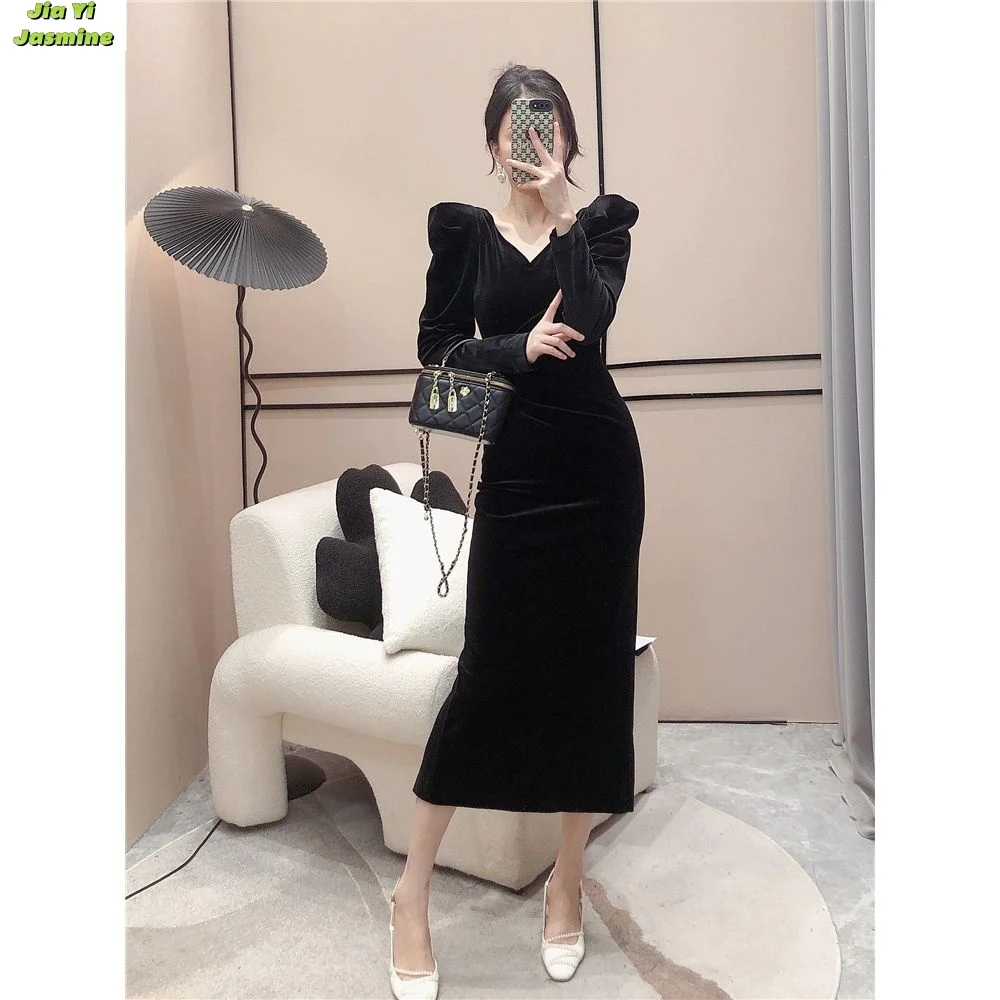 

2024 Autumn New Fashion Style Elegant and Slim Velvet Dress High Waist Bag Hip Split Dress