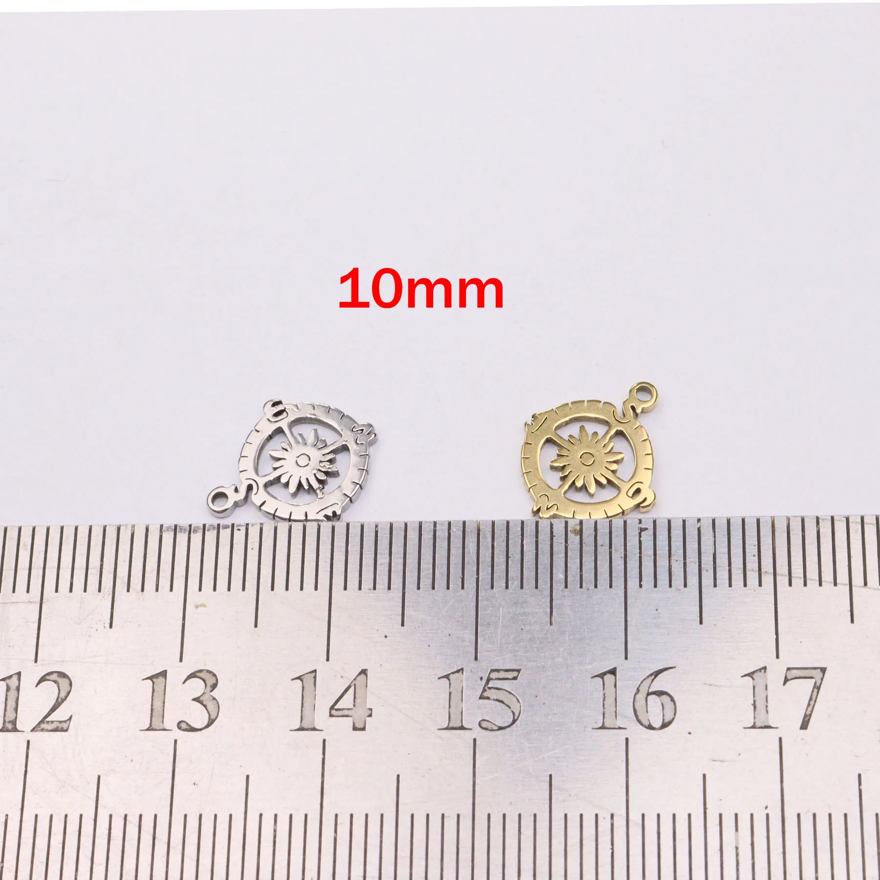 10pcs Wholesale Stainless Steel Mini Sea Compass Charms Pendant DIY Necklace Earrings Bracelets Unfading Colorless 2 Colors