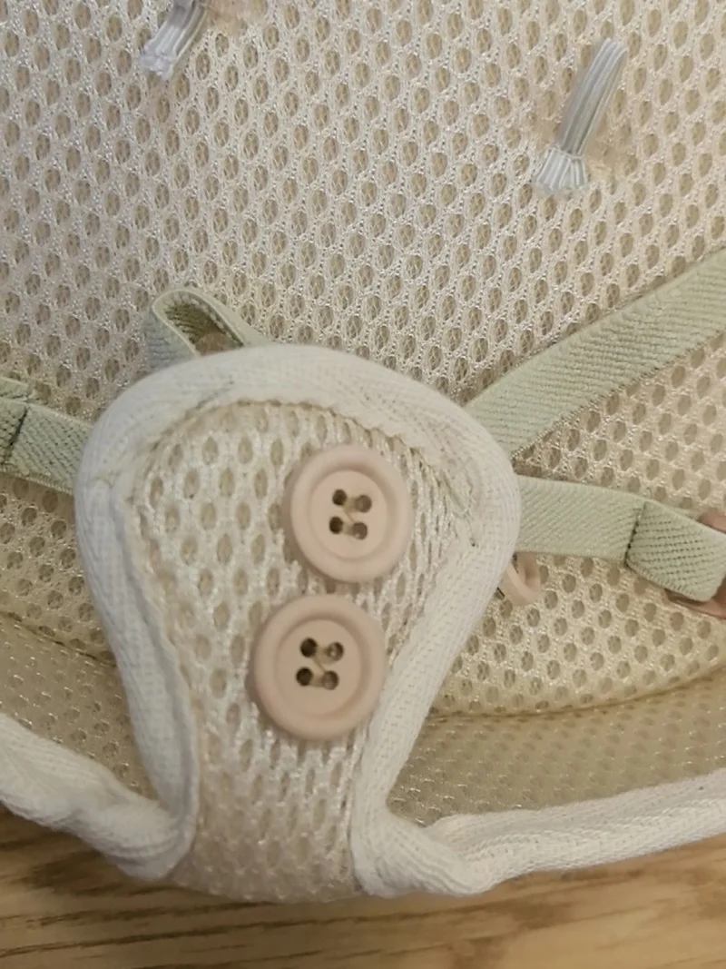 For Labubu clothes cute cotton doll strap bench 20cm doll cute cartoon bench to go out and walk the baby portable