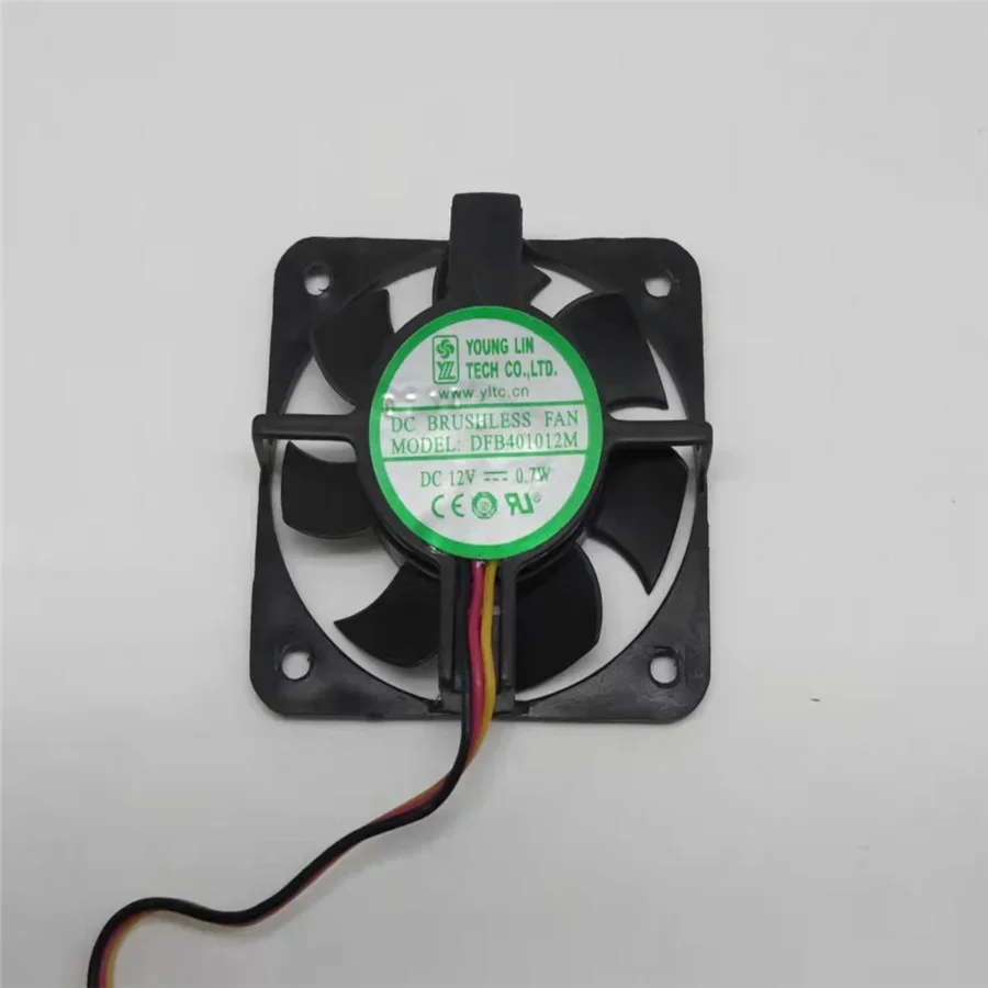 

Original FAN FOR YOUNG LIN DFB401012M 4010 12V 0.7W 3-wire cooling fan