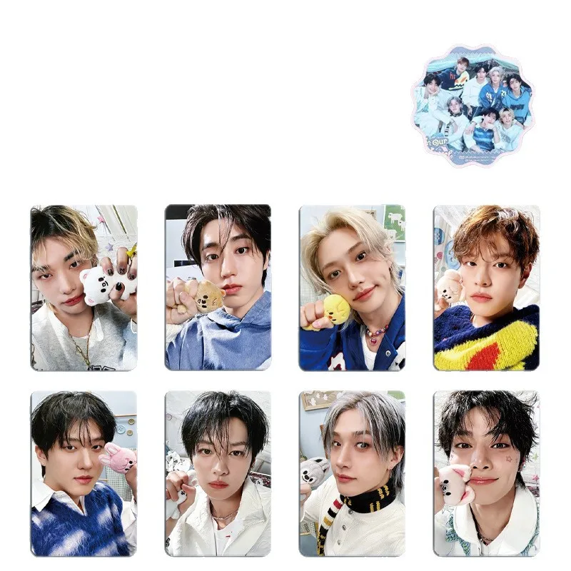 

8Pcs/Set STRYKIDS Stay In Our Little House Weekly Card Felix HyunJin Minho Jisung Chan Changbin Seungmin Fans Collection Gifts
