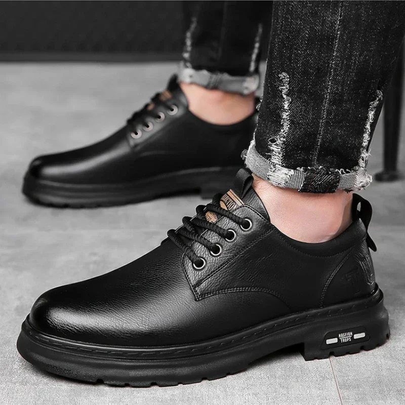 Men's Casual Leather Shoes Designer Trendy All-match Platform Business Breathable Leather Boots Zapatos De Hombre Black Color