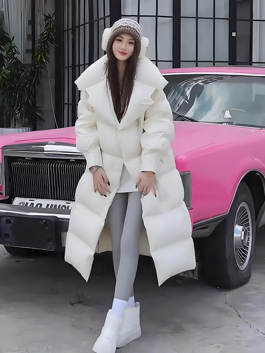 Faionable largo de plumas para mujer Jaet 2025 invierno nueva llegada Thiened Floing cuello grande blanco Du abajo abrigo para damas