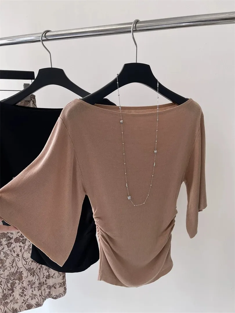 Fotografia 7: Blusa Feminina Elegante de Tricô com Um Ombro Só, Manga Romântica, Sofisticada e Chique, Estilo Casual e Moderno