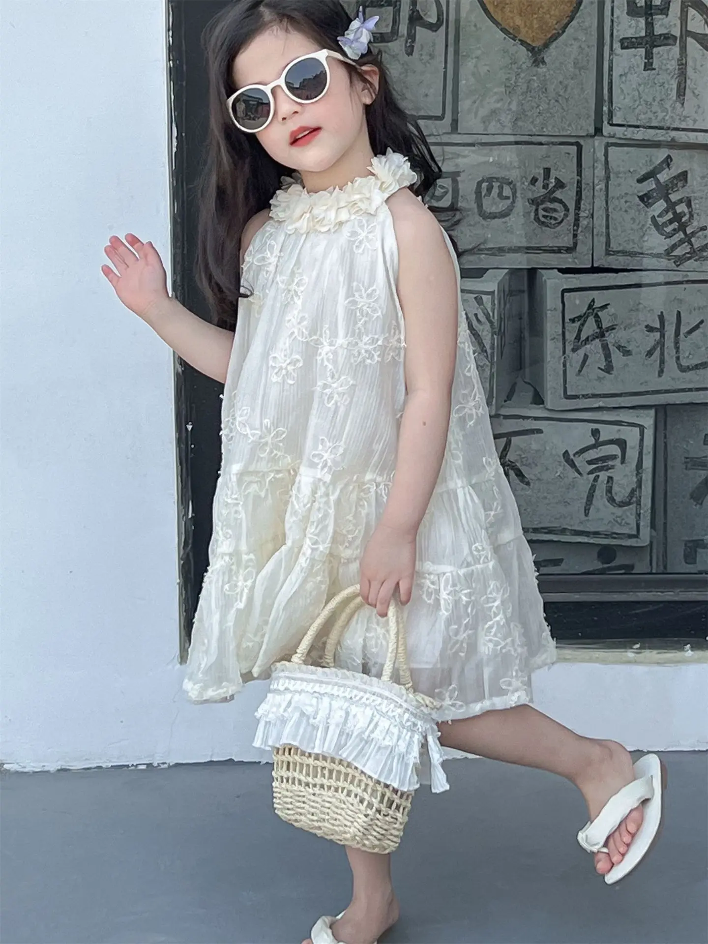 Korean Version of Childrens Clothing Summer Girl 2024 New Sweet  White Cute Temperament Gentle Sleeveless Vest Skirt