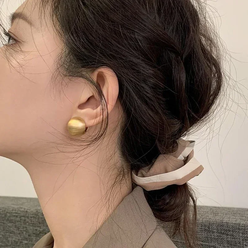 PONYKISS 925 الفضة متجمد المجال هوب أقراط للأزياء النساء هندسية غرامة مجوهرات الحد الأدنى اكسسوارات