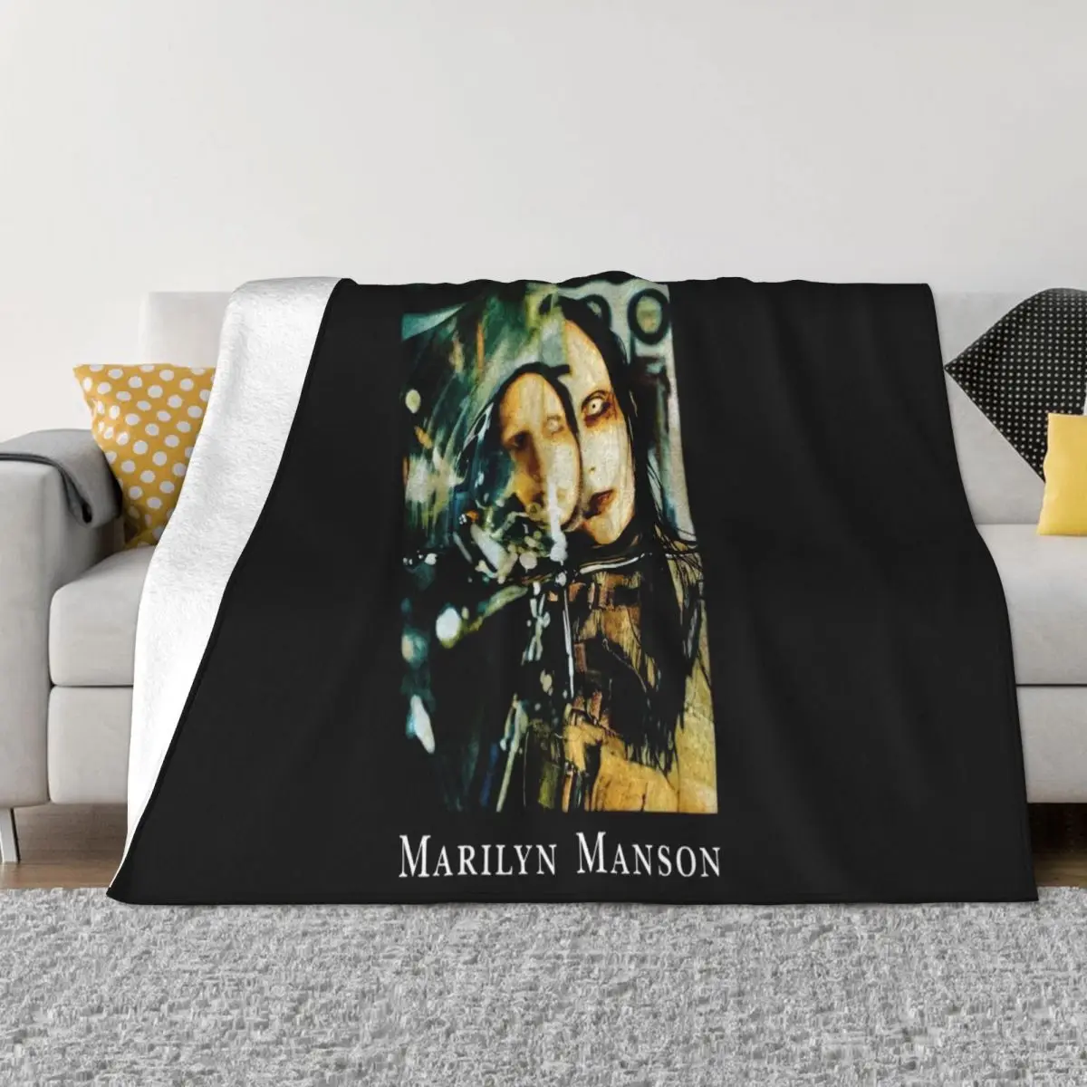 Vintage Marilyn Manson Swea Beautiful Man Antichrist Superstar 1997 Women Men Throw Blanket