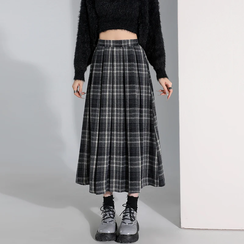 Vintage Woolen Pleated Skirt Women Fall Winter High Quality Plaid Long Skirt Female Preppy Style Streetwear Faldas Mujer 2025