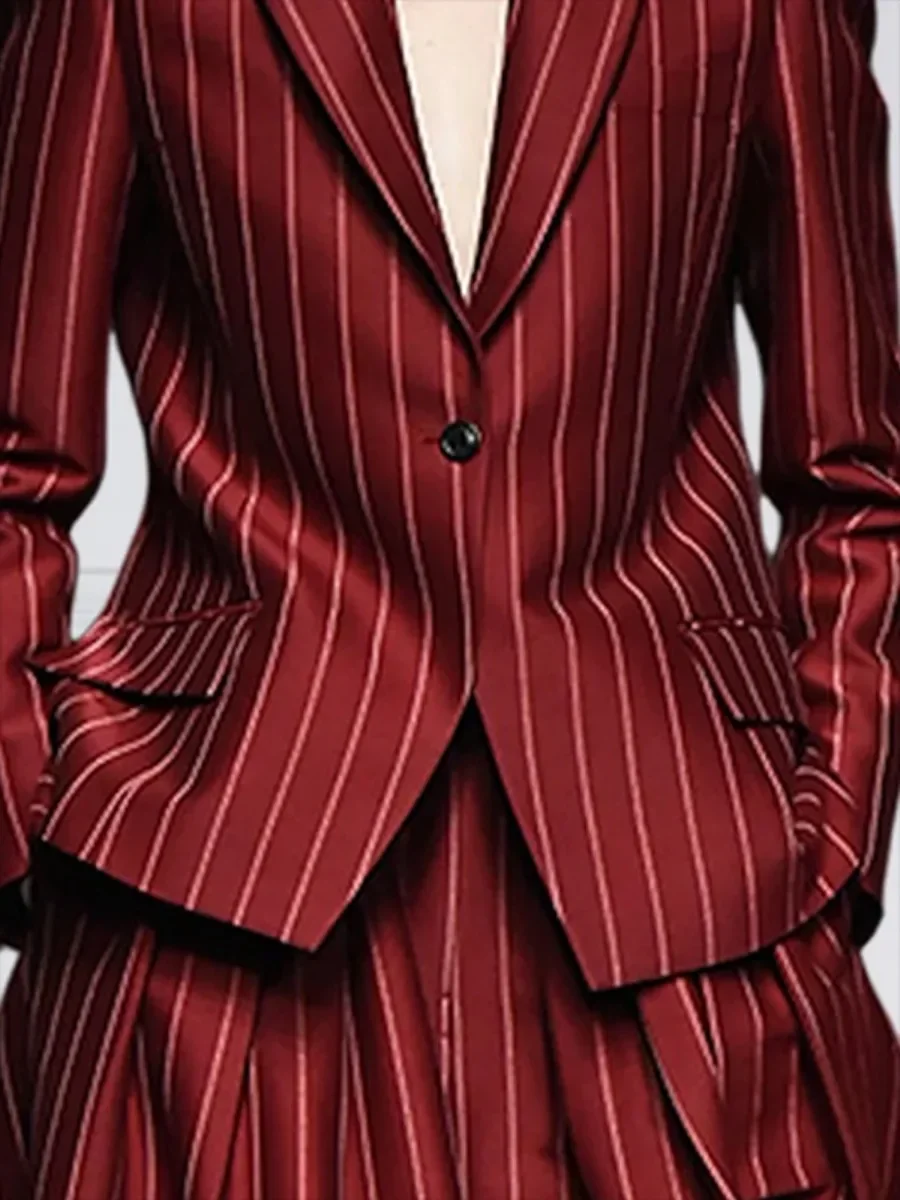 Yeezzi Office Lady Formal Notched Collar Blazer Jacket 2024 New Fashion Striped Long Sleeves Loose Commute Suit Outerwears