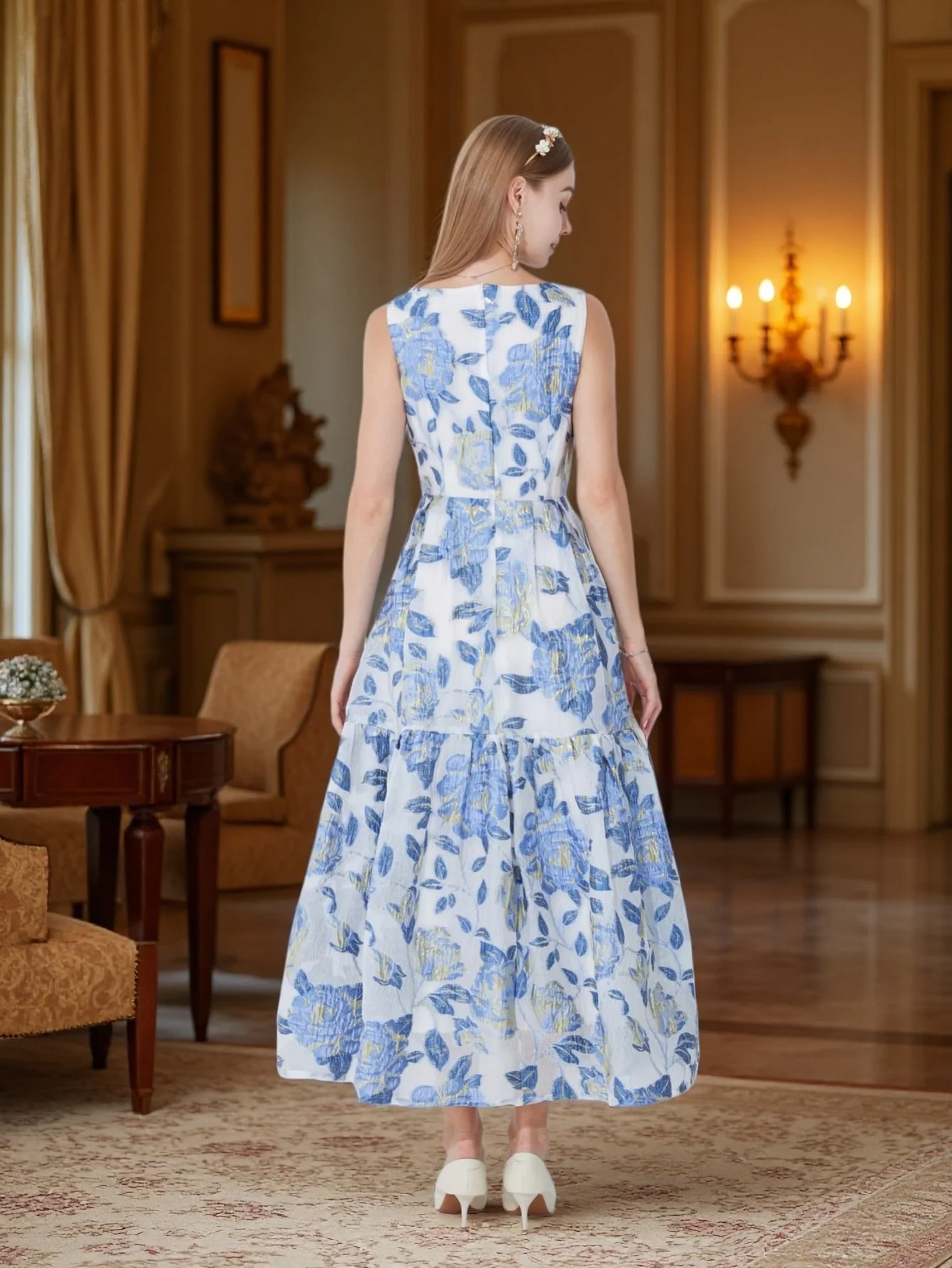 2026 Spring Summer New Luxury Heavy-Duty 3D Gold Thread Jacquard Sleeveless Waist-Cinching Full-Skirt Banquet Gown