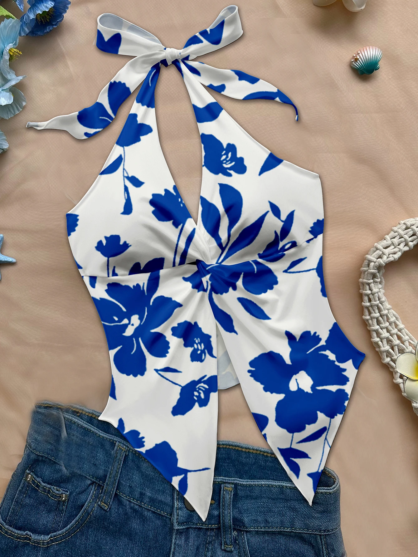 قميص قصير نسائي صيفي لقضاء العطلات على الشاطئ مطبوع عليه زهور زرقاء كلاسيكية من بوستير بقصة ضيقة، ملابس حفلات كلاسيكية Y2K