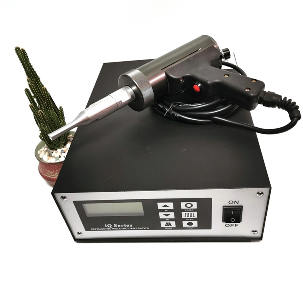 20Khz 28khz 40khz 35khz Portable Ultrasonic Spot Welder For PVC Umbrella