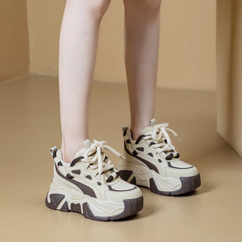 

Women's 2026 New Korean-Style Color Block Chunky Sneakers Hidden Wedge Spring Chunky Sneakers Winter Plush Ankle Booties