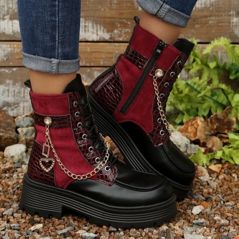 Metal Chain Thick Sole Women's Boots 2027 Autumn Winter Warm Velvet Designer New Women's Shoes Fashion Short Boots for Women