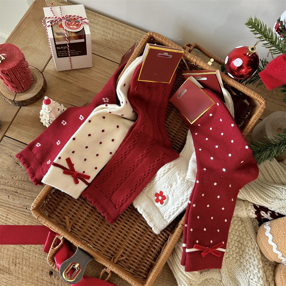 1/5 Paar Damen-Socken mit roter Schleife und mittlerer Röhre, modischer süßer Blumendruck, Urlaubsstil, weich, bequem, ganzjährig, lässige Socken – Detail 5