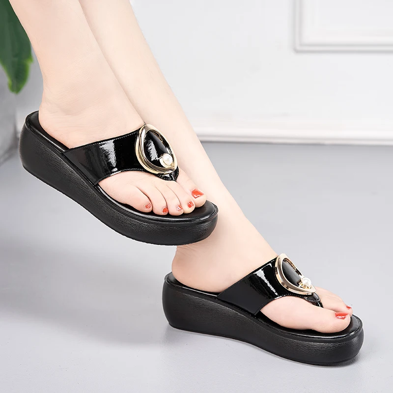 2024 Summer New Style Flip Fops Women\'s Shoes Fashion Thick-soled Women\'s Slippers Mid-heel Flat Ladies Sandals