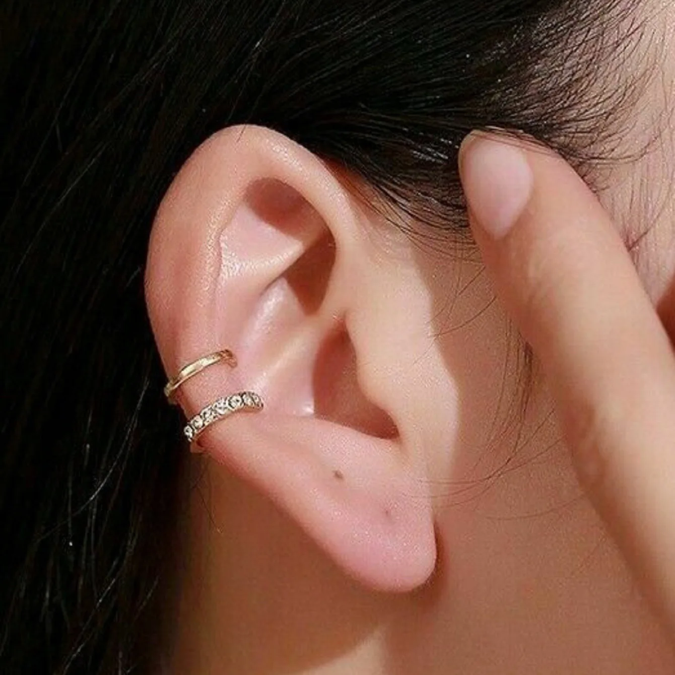 1PC Exquisite Rhinestone Ear Cuff Ear Clip for Women Cubic Zirconia No Pierced Small Earring Fake Cartilage Piercing Jewelry