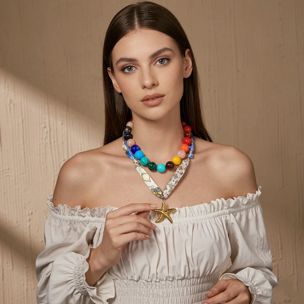 Bunter Acryl-Rundperlen-Schal mit Aufdruck, Seestern-Halskette für Frauen, Doppelschichtiger Edelstahl-Stern-Choker-Schmuck – Detail 4