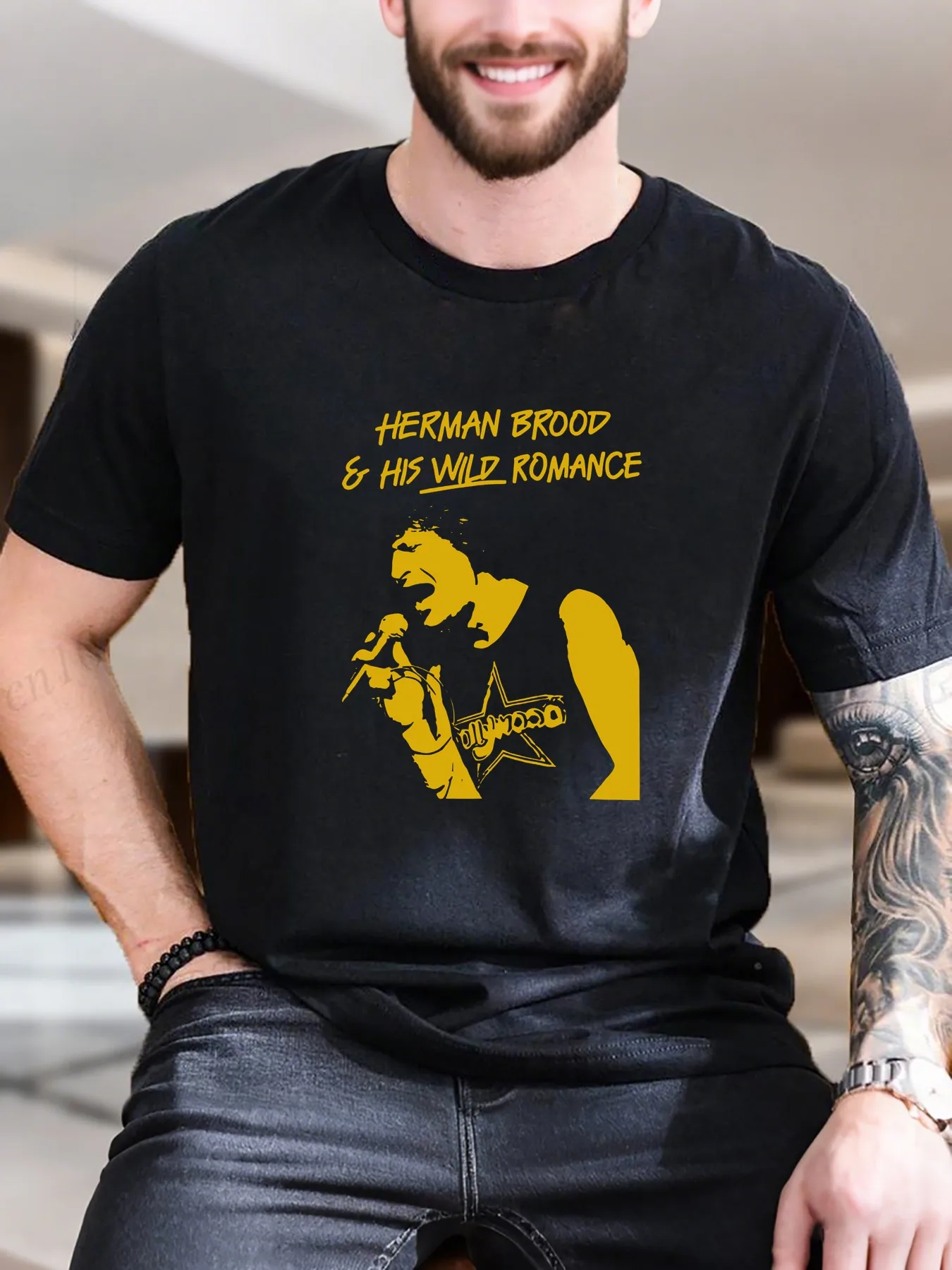 

New Arrival Fashion Men's Printed Short Sleeve T-Shirt Yellow Cotton Comfort Fit Trendy Slogan Design Casual Summer Essential Br