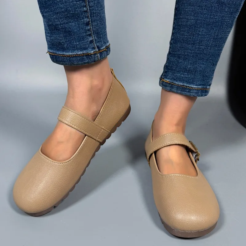2026 New Retro Single Shoes Women's Summer Small Leather Shoes with Soft Sole and Soft Side