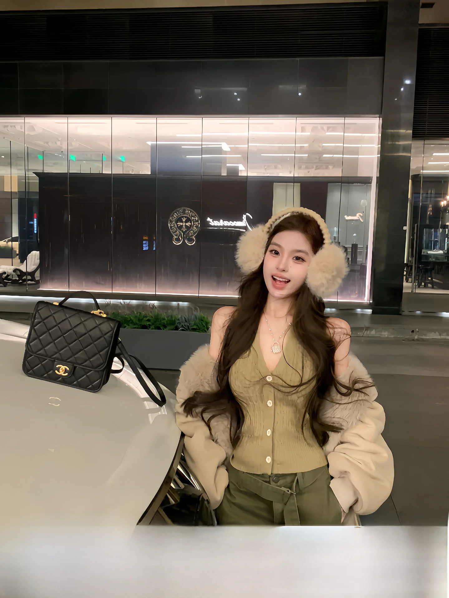 

Вязаный топ OYFF Studio с V-образным вырезом, без рукавов, с эффектом утягивания талии, повседневный, удобный крой