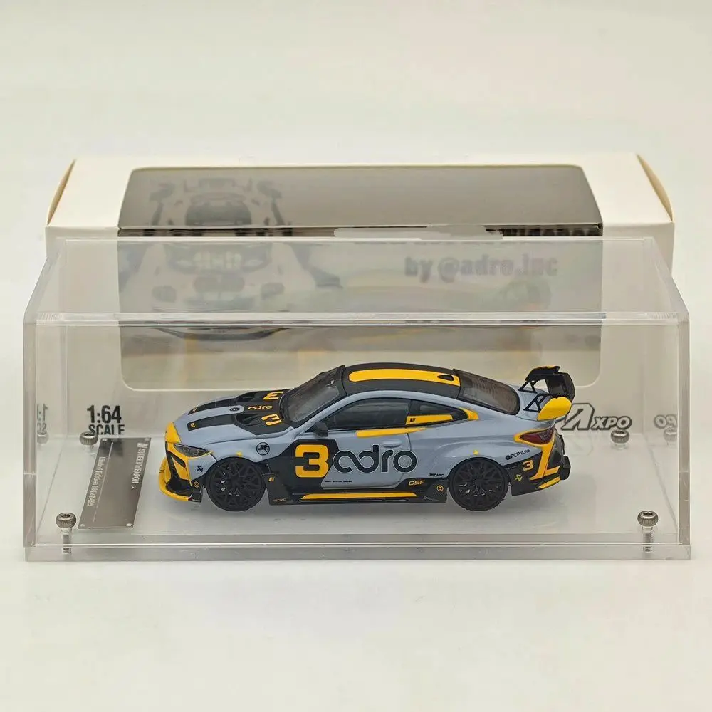 

Масштабная модель SW 1/64 для M4 G82 Widebody Sports Model Limited 499, коллекционная модель автомобиля, подарок для автолюбителей, игрушка.