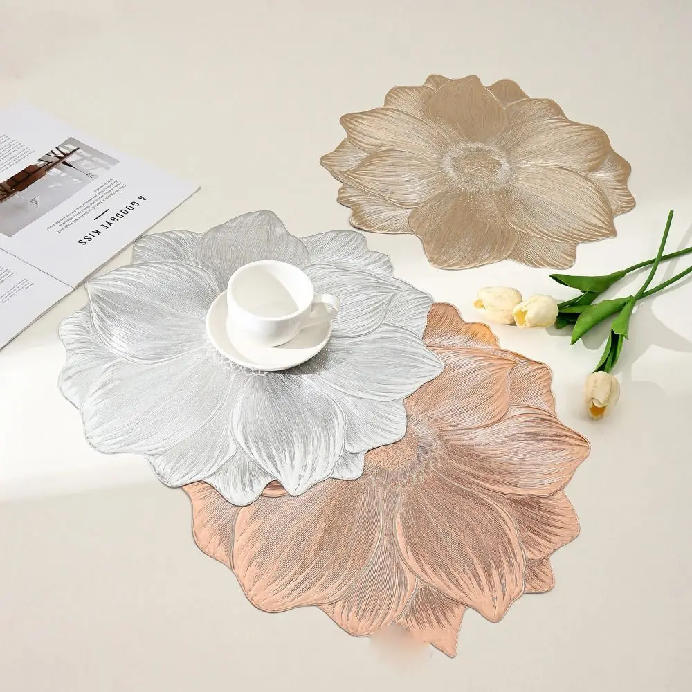 2PCS Plastic Flower Shaped Placemat Oil-Resistant Solid Color Tableware Mat Washable Anti-Slip Dining Table Mat Living Room