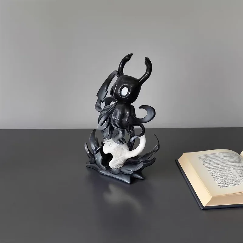 ฟิกเกอร์สะสมจากเกมอนิเมะ Hollow Knight ของตกแต่งตั้งโต๊ะ ของประดับเคสคอมพิวเตอร์ ของขวัญสำหรับคนรักเกม