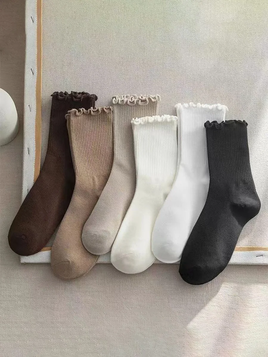 

Socks women's medium tube socks spring and autumn fungus edge lace Japanese versatile stacking socks autumn and winter