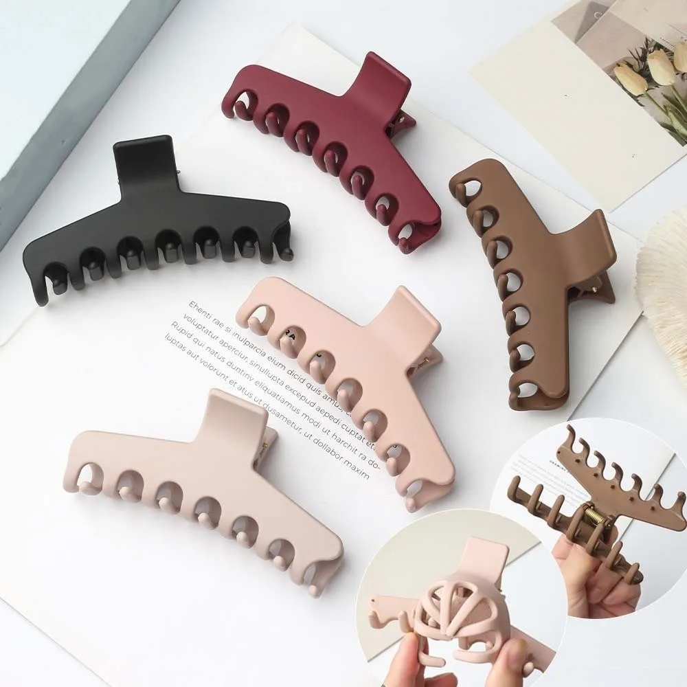 

Safe Silicone Shark Clip Korean Style Creative Straight Line Shaped Hair Claw Headwear Square Elastic Plastic Hair Claw Gifts