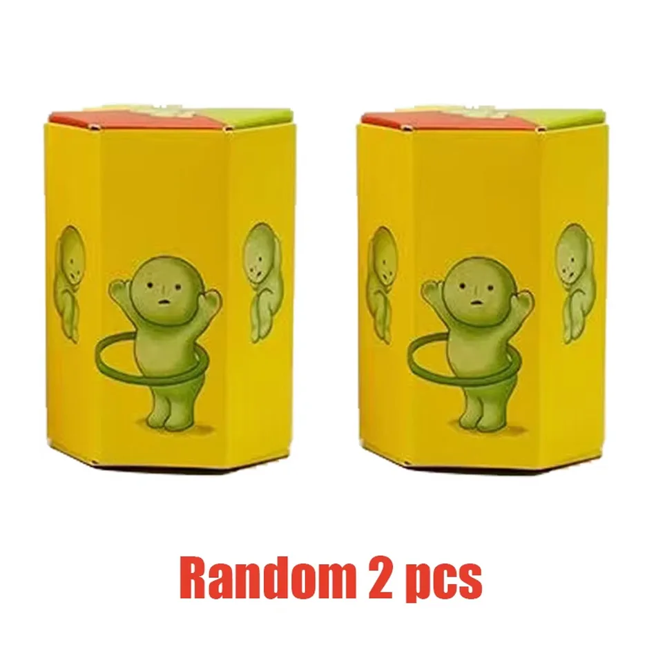 Minifiguur Schattige Noctilucent pop Cartoon speelgoed Desktop ornament Mysterieuze verrassingsgeschenken - afbeelding 1