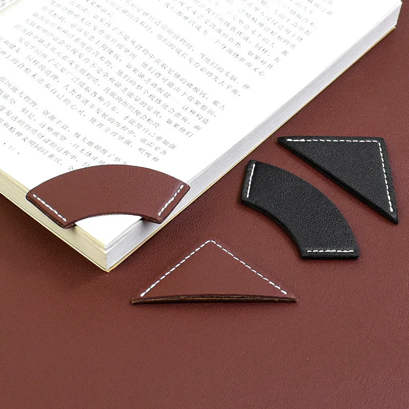 1pc Leather Bookmarks Reading Bookmarks For Book Mini Corner Page Marker Triangle Fan-shaped Corner Bookmark Students Stationery