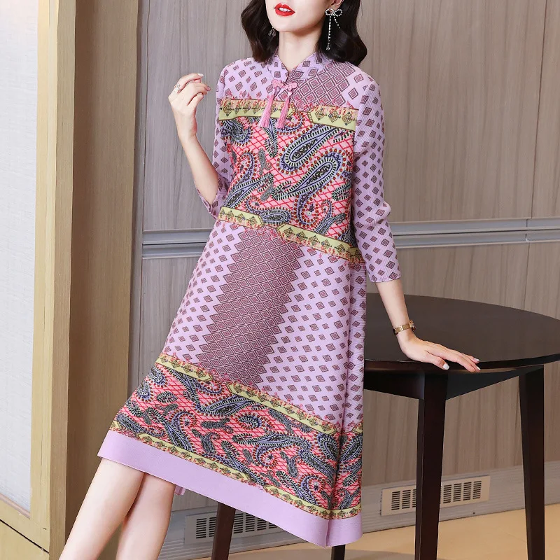 French high-end print Miyake pleated dress spring 2022 new fashion loose plus size age-reducing mother women's dress