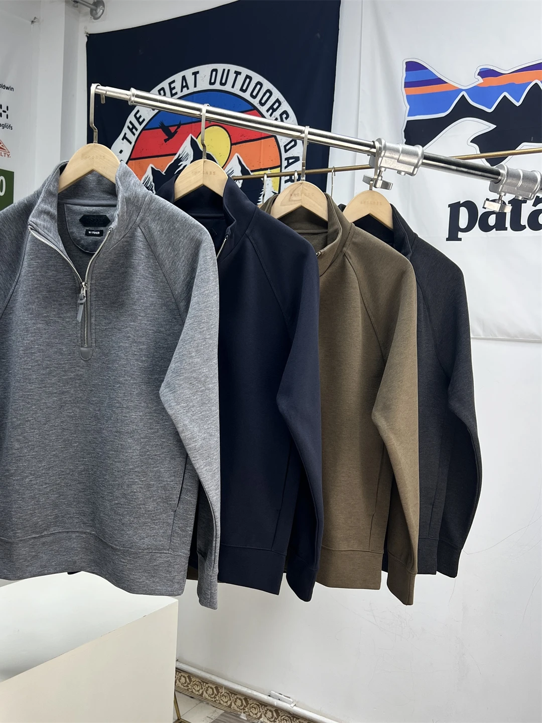 

Мужской свитер из смесовой шерсти, однотонный, на молнии, теплый, ветрозащитный, осенне-зимний, городской стиль, прямой крой