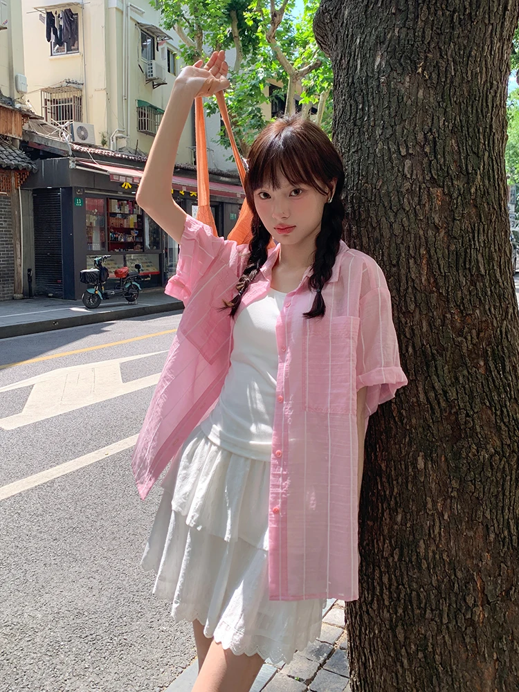 

Уникальная корейская свободная женская рубашка с розовыми полосками, короткий рукав, летняя новинка, модный повседневный офисный топ