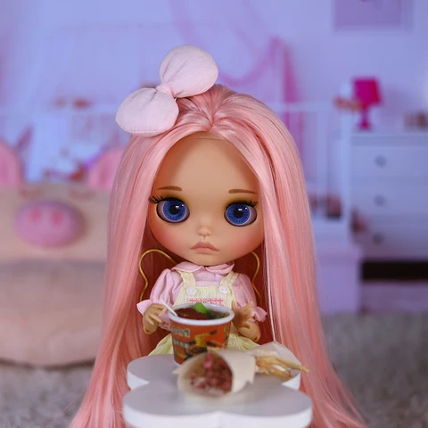 Кукла Blyth BJD 1/6 30 см с матовым лицом и бантом, коричневая кожа — внешний вид товара