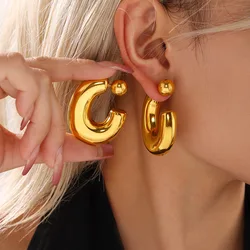 XINYI Fashionable C-shaped Earrings with Unique Design,Stainless Steel Material，High-end and Niche Earrings for Women