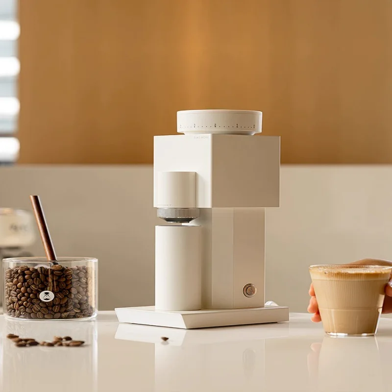 

Итальянская электрическая кофемолка для зерен, ручная кофемолка для приготовления кофе, бытовая, компактная.