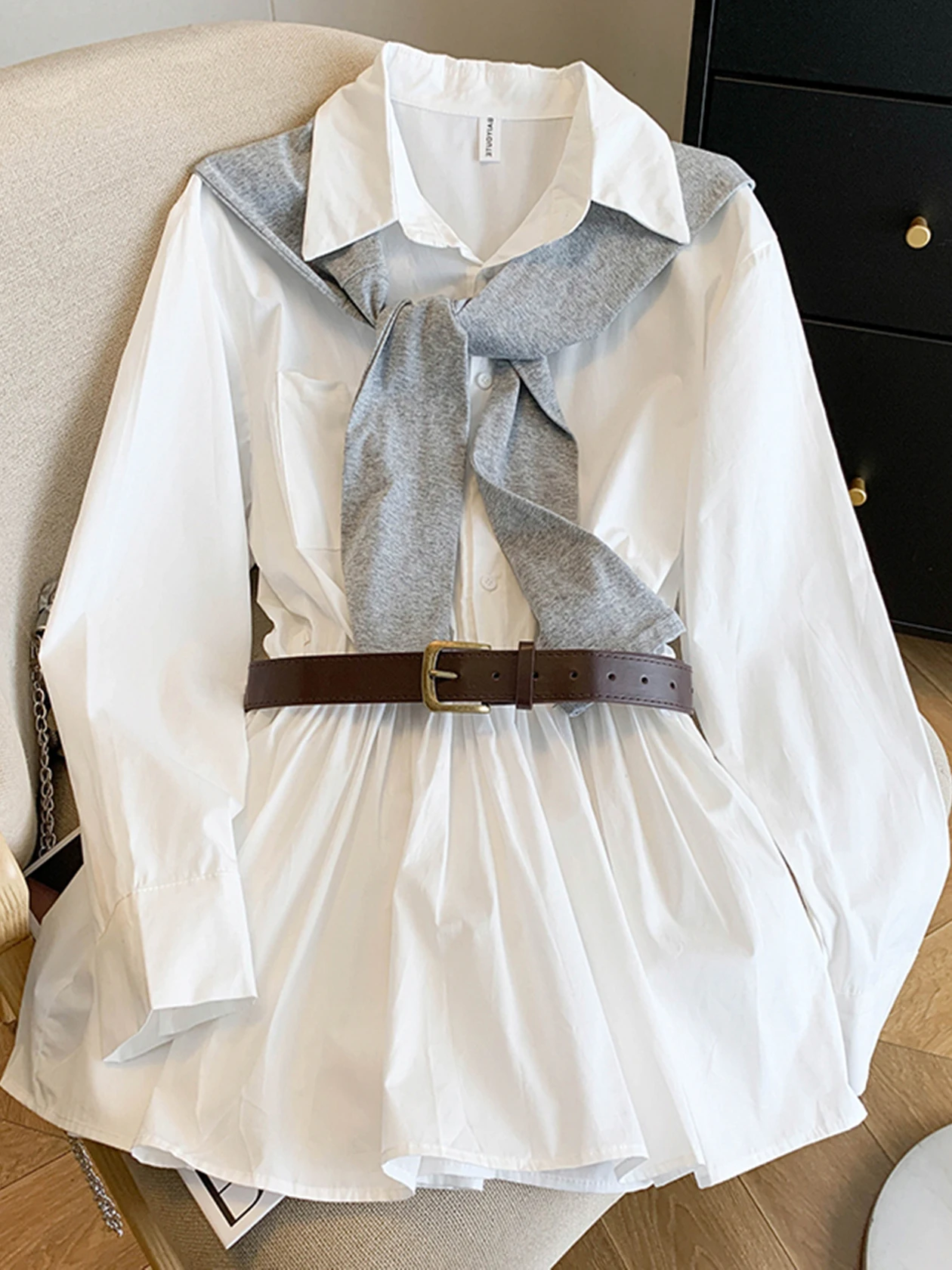 

Ele White Long Sve irt Women's Premium Faion Casual Design Autumn Trendy Lazy Sle irt Fit for All Seasons