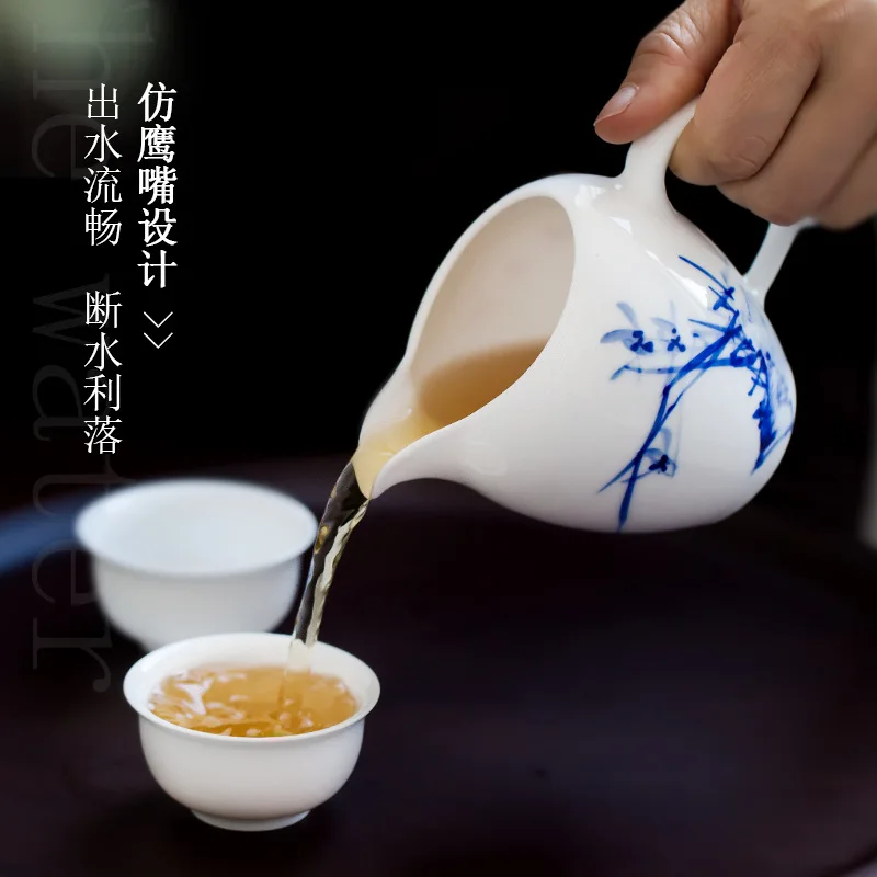 Jingdezhen Hand Drawn Teaware Blue and White New Chinese Ancient Style Ceramic Handle Pitcher Gong Dao Bei Pot Tea